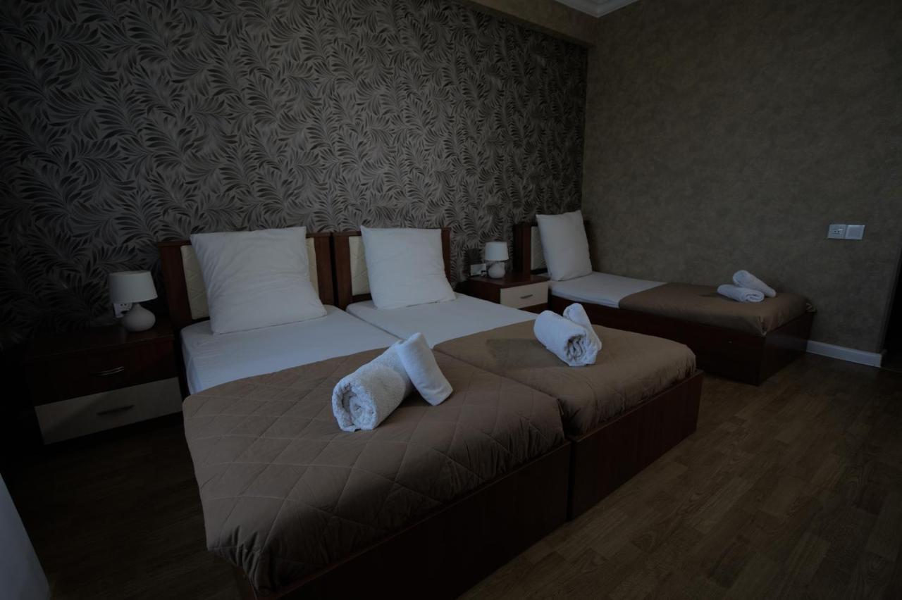 Atlant Hotel Набран Екстериор снимка